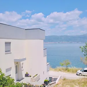 Rovci 2 Apartament