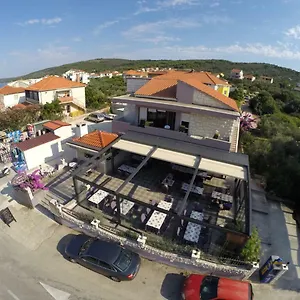 Domic Apartament