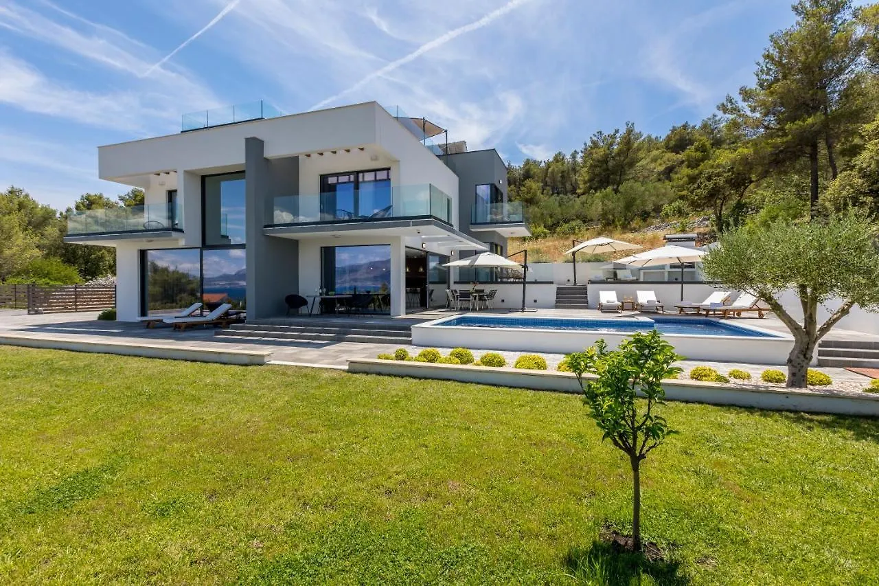 Villa Navisus With Heated Pool And Roof Top Jacuzzi-150M From The Beach  Slatine
