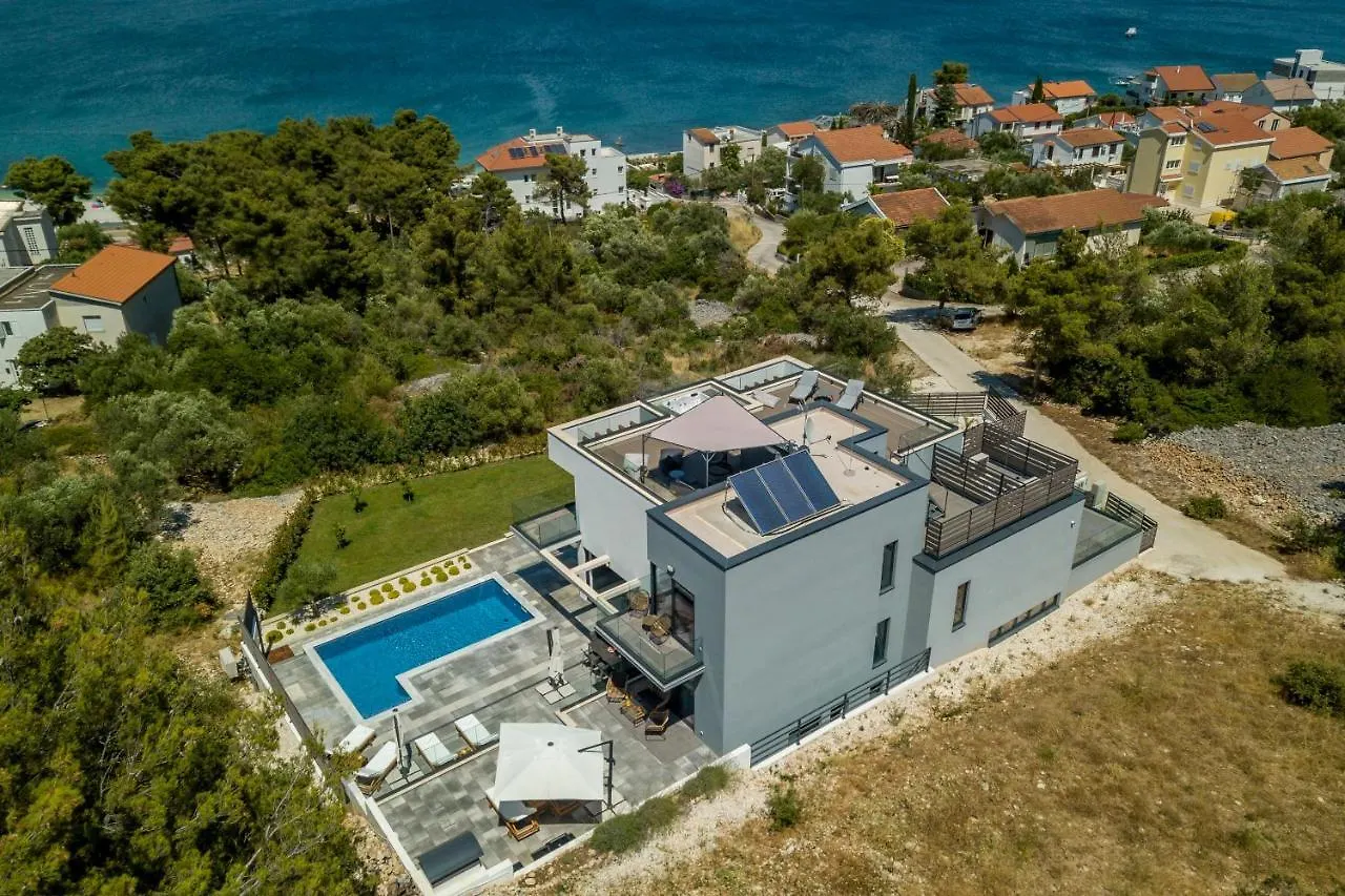 Villa Navisus With Heated Pool And Roof Top Jacuzzi-150M From The Beach